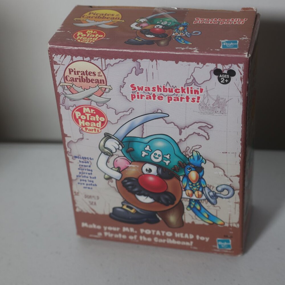 2002 Disney Mr. Potato Head Pirate of the Caribbean 9 Pc Set Open Box